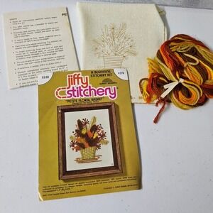 Jiffy Stitchery Petite Floral Basket Needlepoint Kit Beginner‎ Craft 4x5